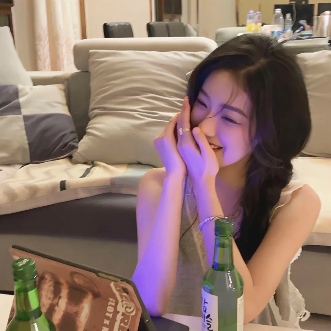唐娜提拉